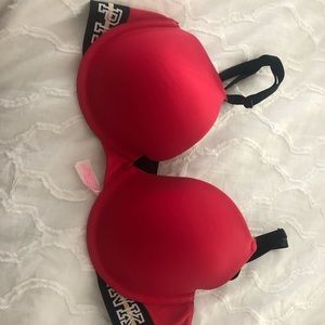 Victoria’s Secret Pink Bra